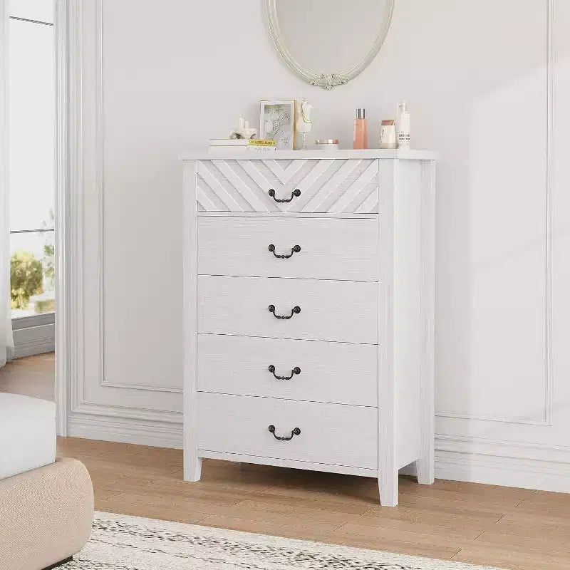 Commode de Ferme à 5 Tiroirs, Armoire de Rangement Verticale Haute de 45 po avec Façades de Tiroirs Géométriques pour Chambre à Coucher, Placard, Entrée