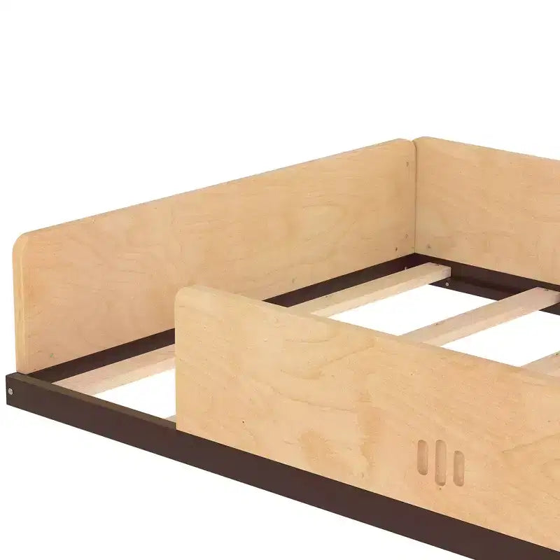 Lit superposé amusant pour enfants en forme de voiture avec tiroirs de rangement, fenêtres et bureau fabriqué à partir de matériaux naturels de première qualité Naturel
