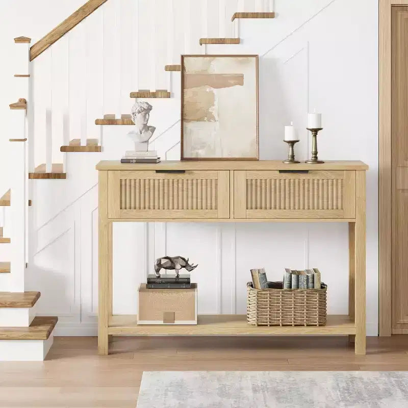 Console étroite à cannelures modernes avec 2 tiroirs, table de canapé d'entrée avec étagère de rangement pour salon, couloir, foyer Bois clair